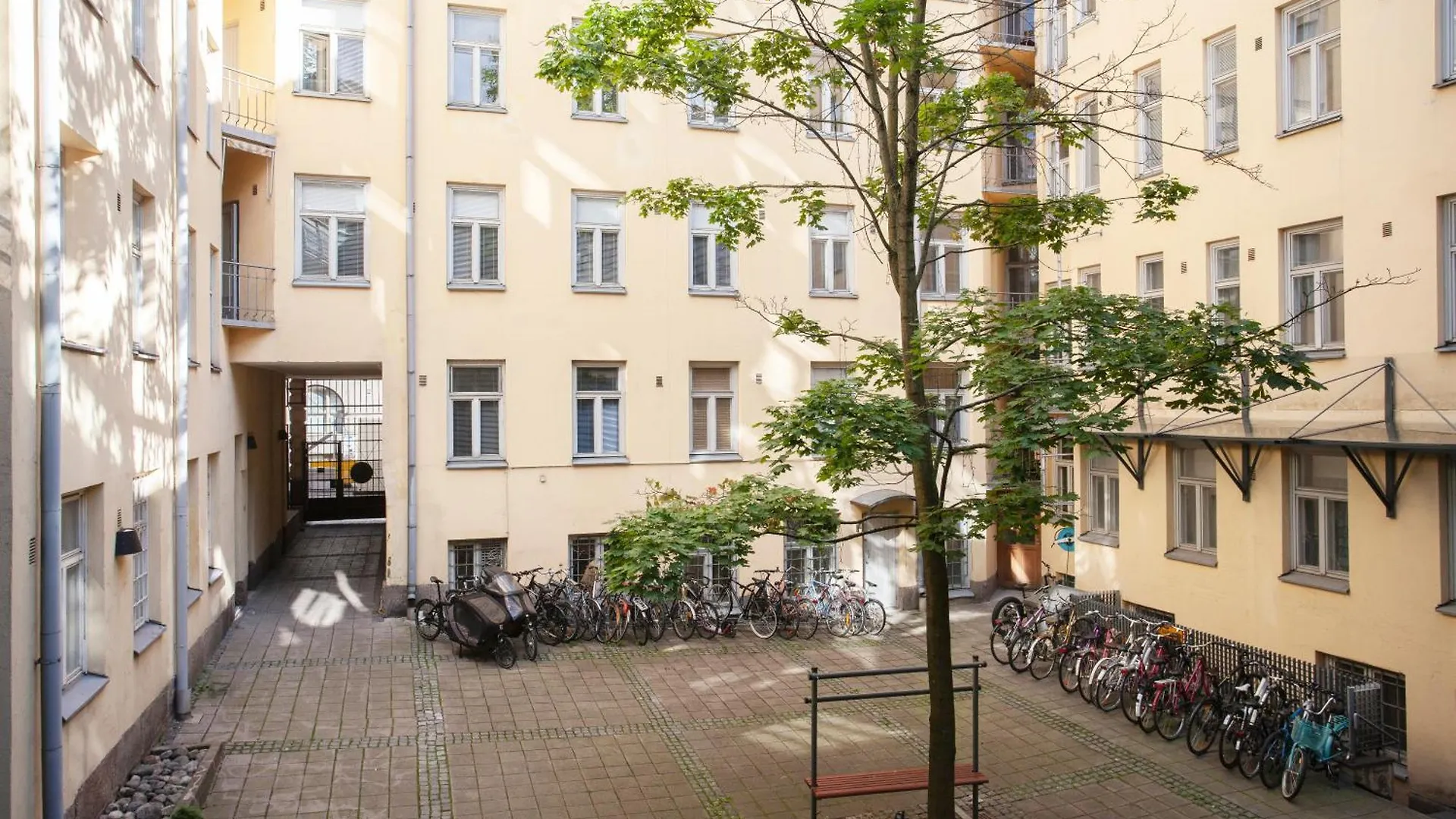Poista 2Ndhomes Kluuvi Apartment 2 Helsinky